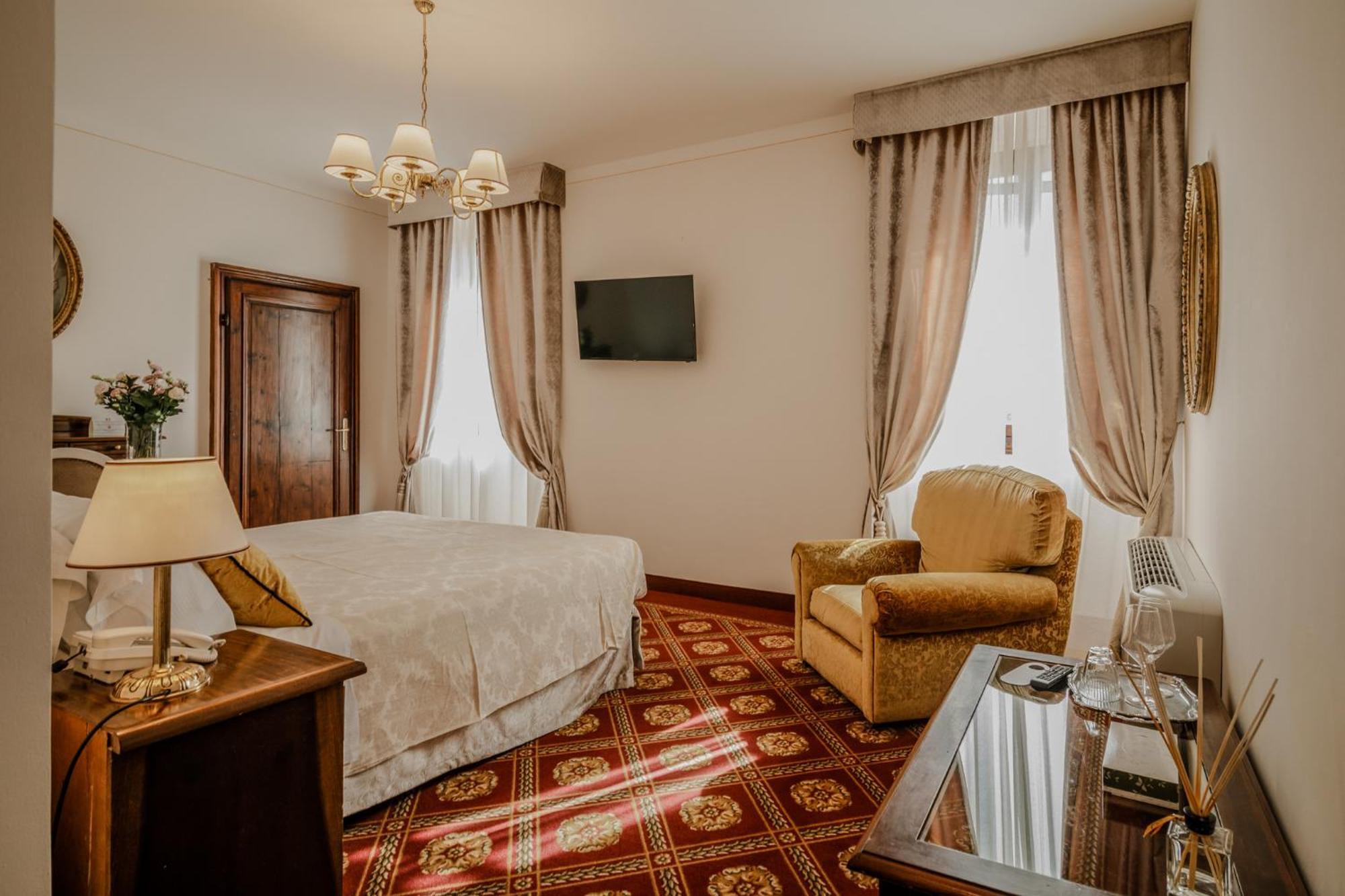 Villa Lecchi Hotel Wellness Colle Val D'Elsa Luaran gambar