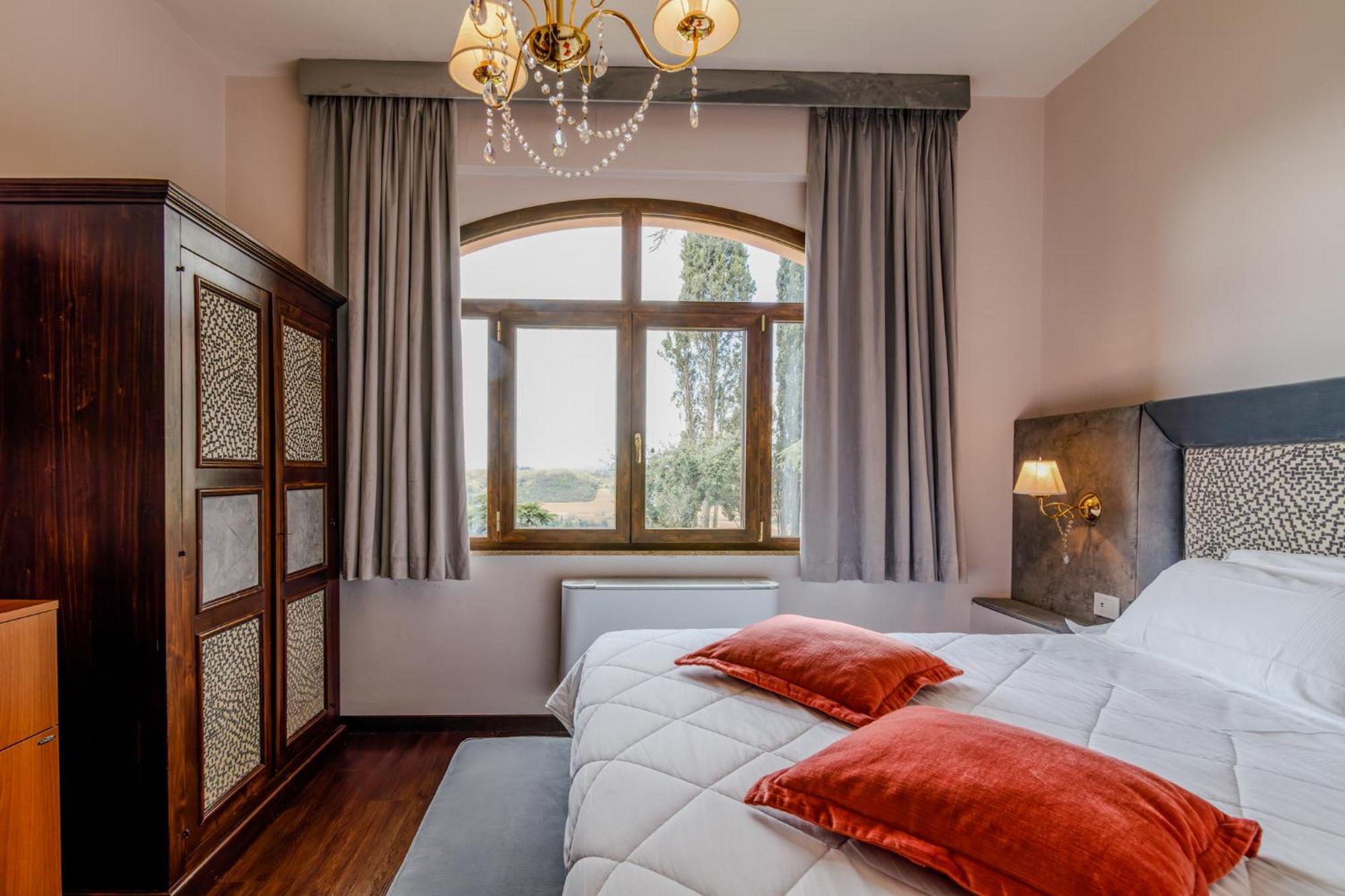 Villa Lecchi Hotel Wellness Colle Val D'Elsa Luaran gambar